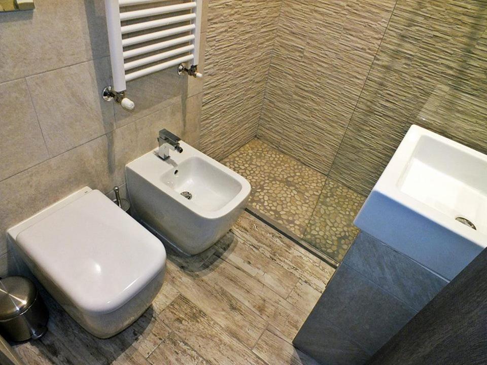B&B Fiera Inn Bologna Ruang foto